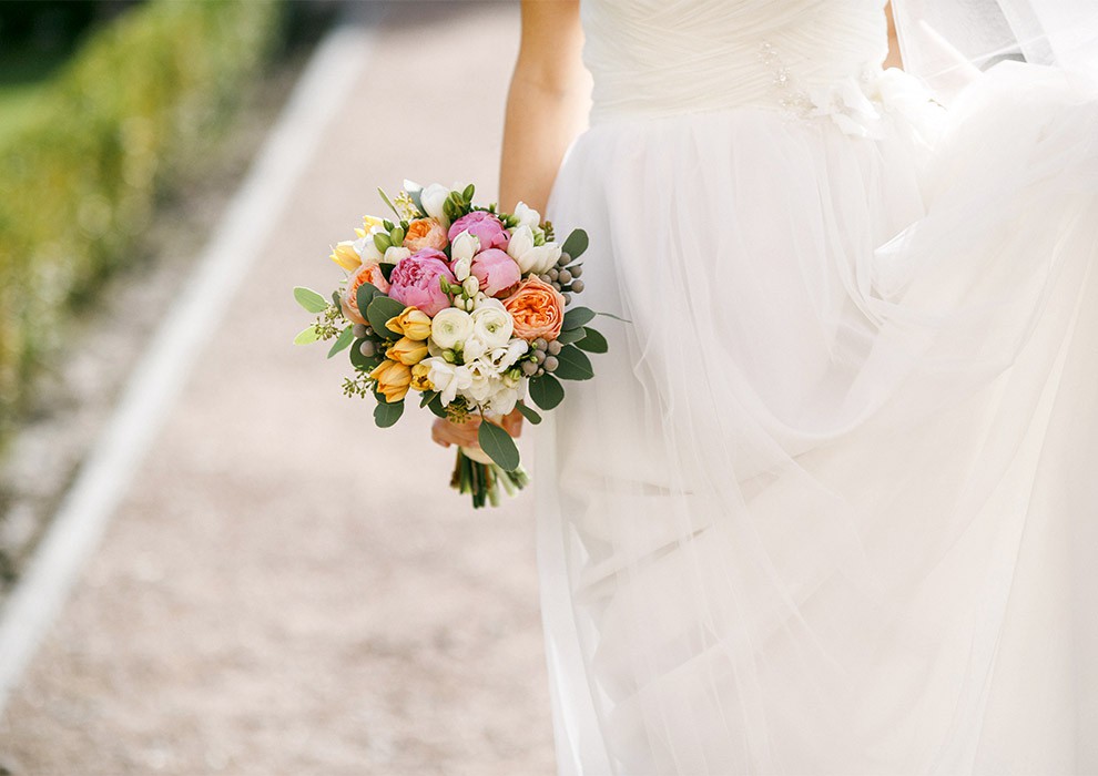 گلیتال - رنگ‌های مناسب گل برای عروسی
